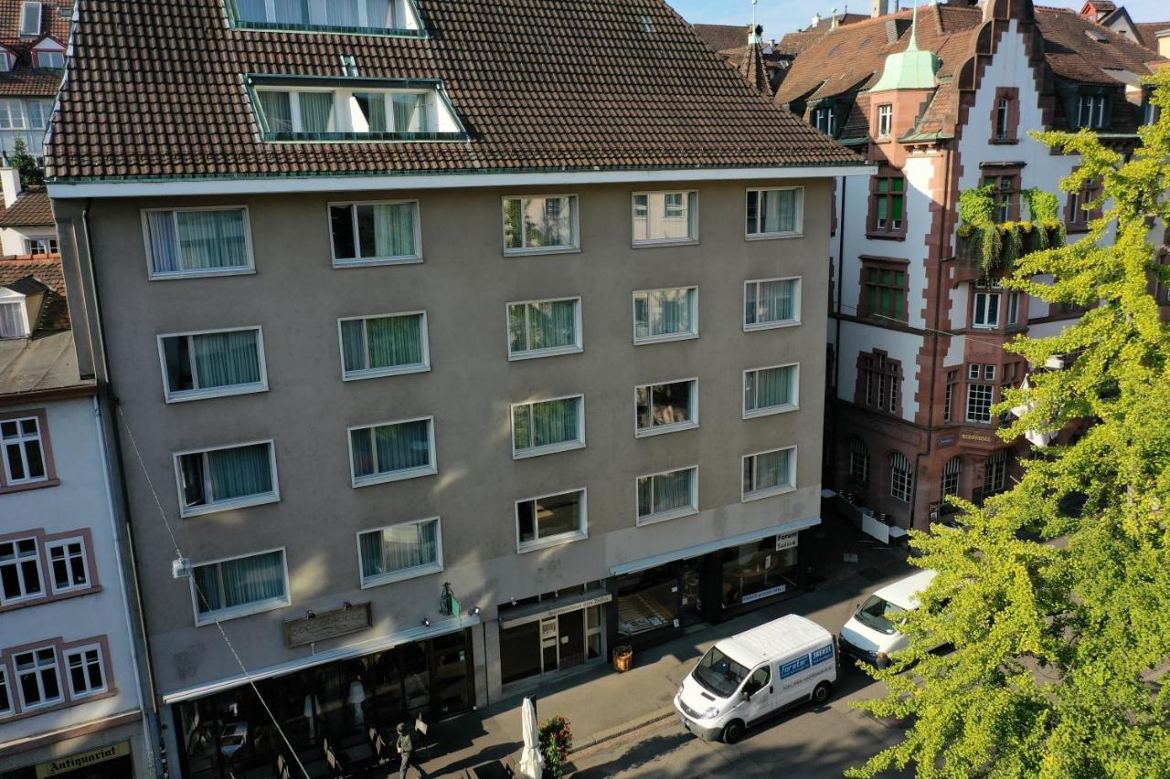 Apartmenthaus Zum Trillen Basel City Center Buitenkant foto