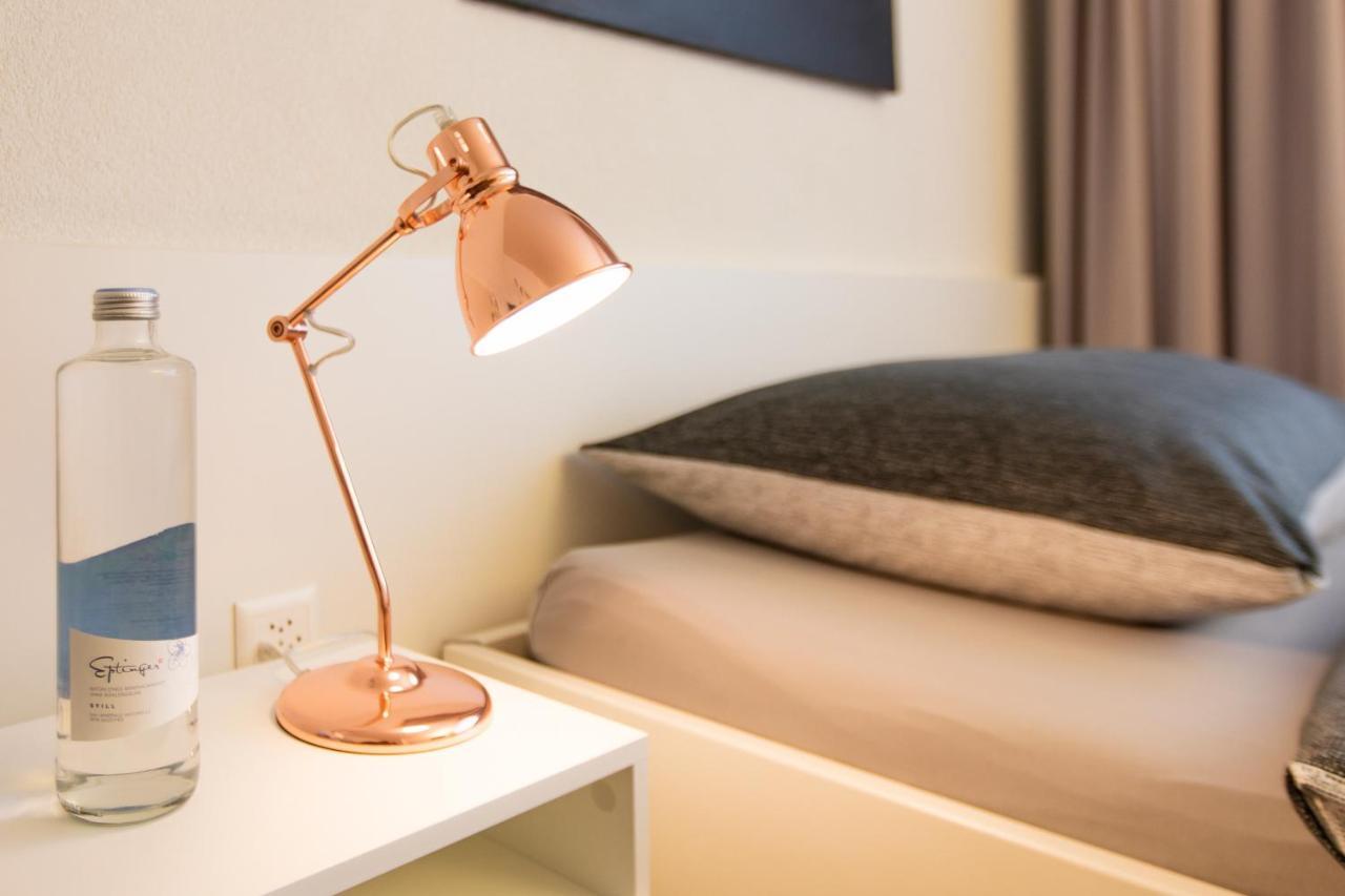 Apartmenthaus Zum Trillen Basel City Center Buitenkant foto