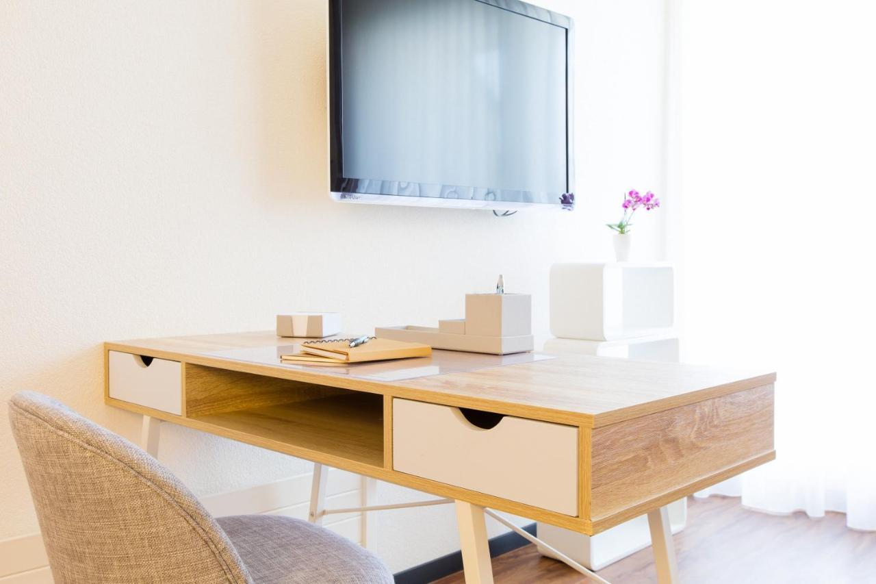 Apartmenthaus Zum Trillen Basel City Center Buitenkant foto